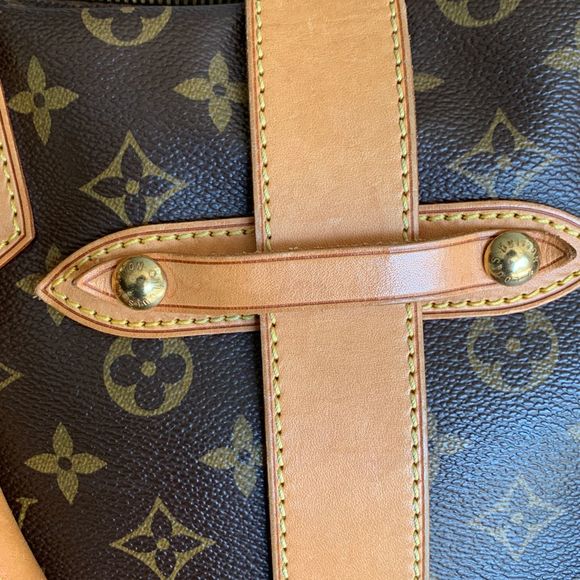 Louis Vuitton Manhattan GM - Picture 12 of 16